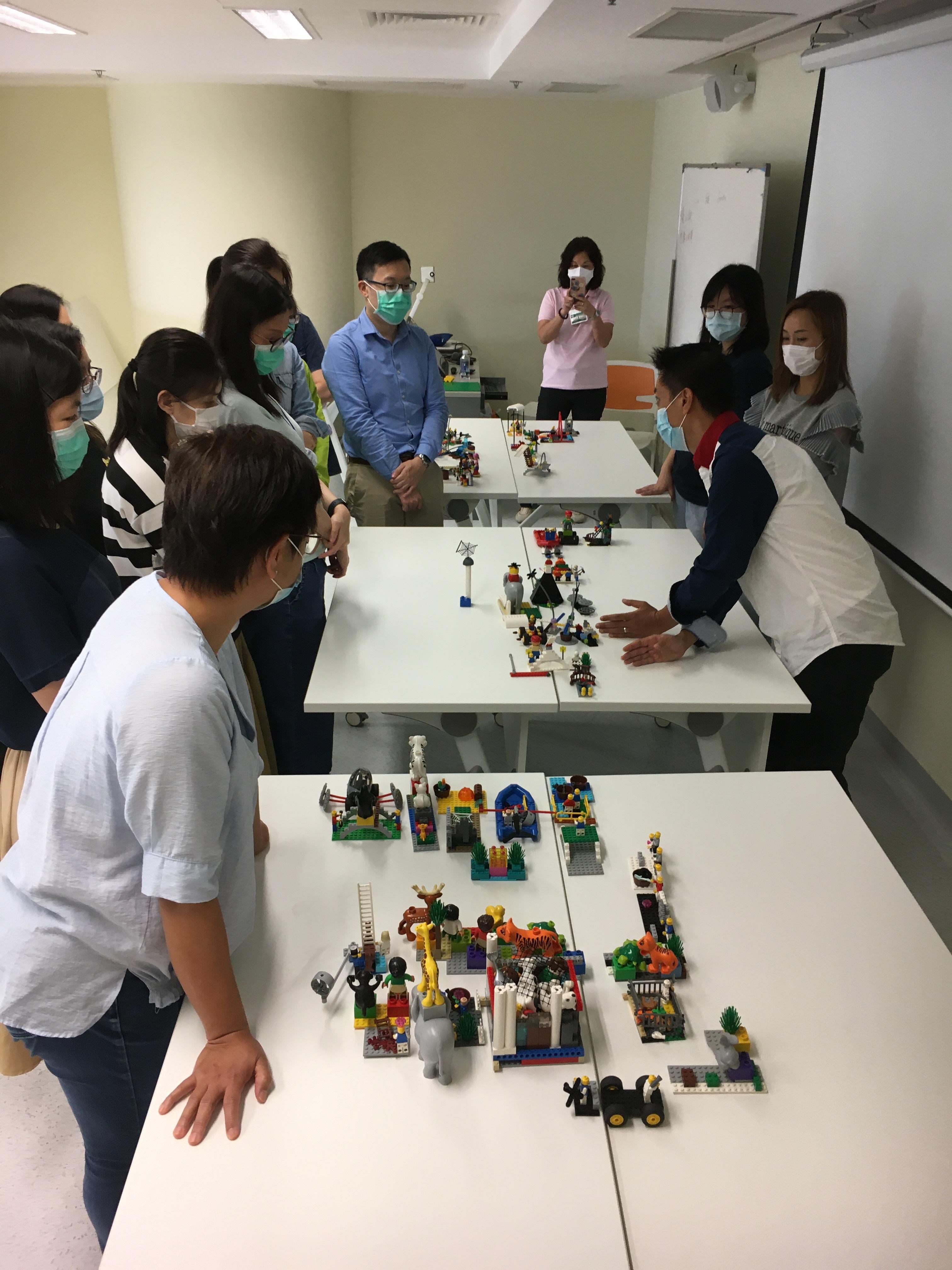 2020-05-28 Staff workshop - LEGO